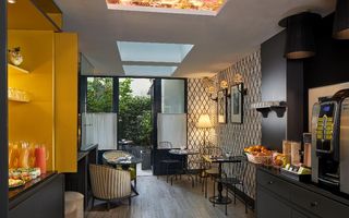 Les Plumes Hotel